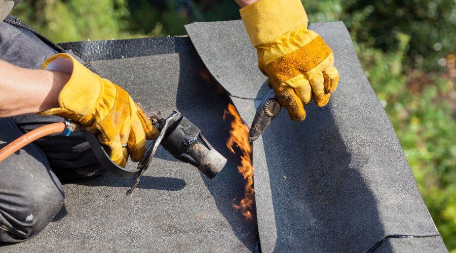 Professional flood damage restoration services in Hackleburg, AL